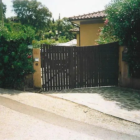 Golfo Magazzini