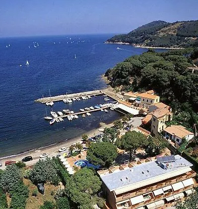 빌라 Golfo Magazzini
